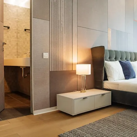 Luxury Living: Spectacular Views & Modern Elegance Apartamento Bucarest